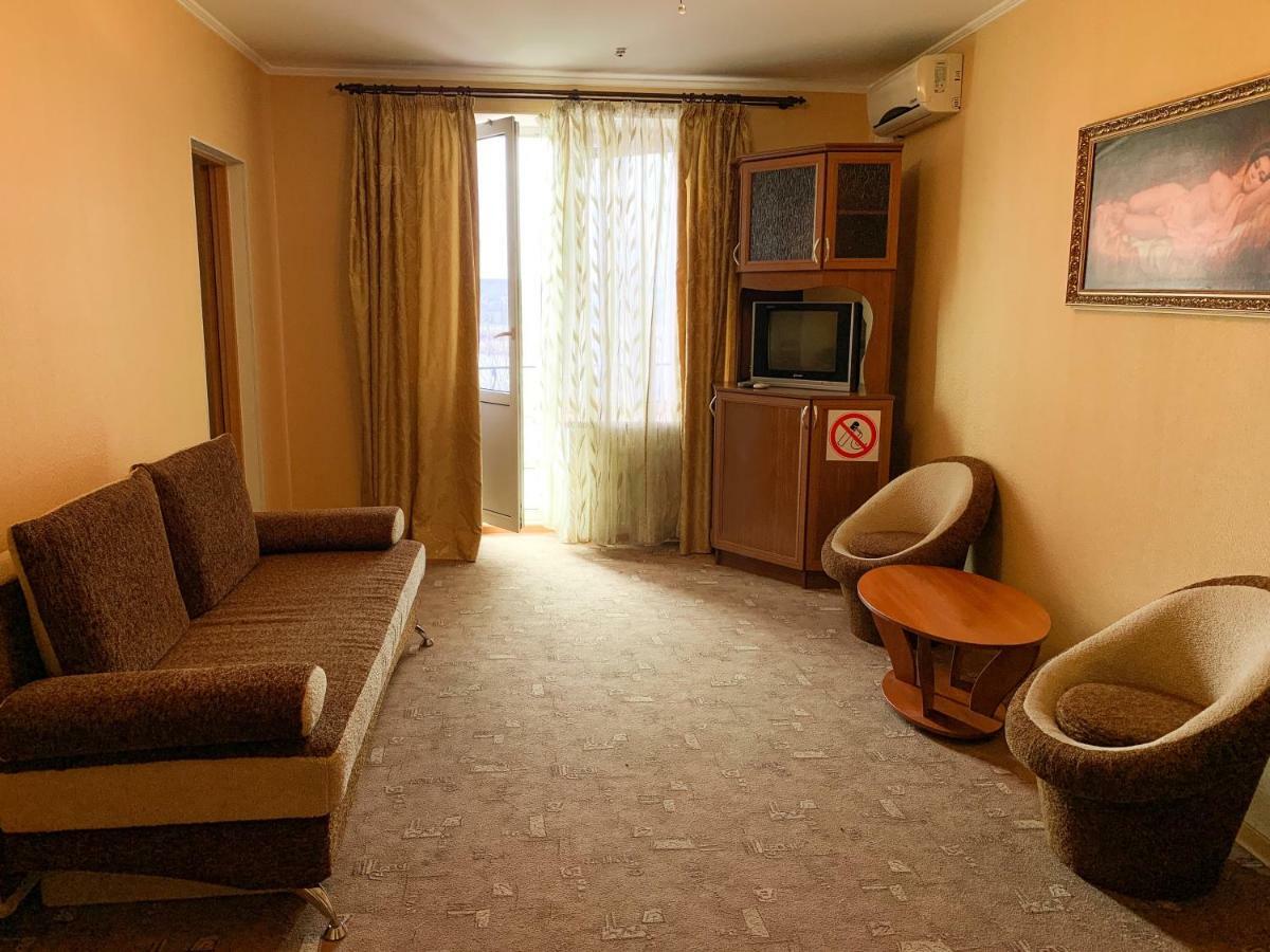Отель Ингул / Hotel Ingul Mykolaiv Room photo